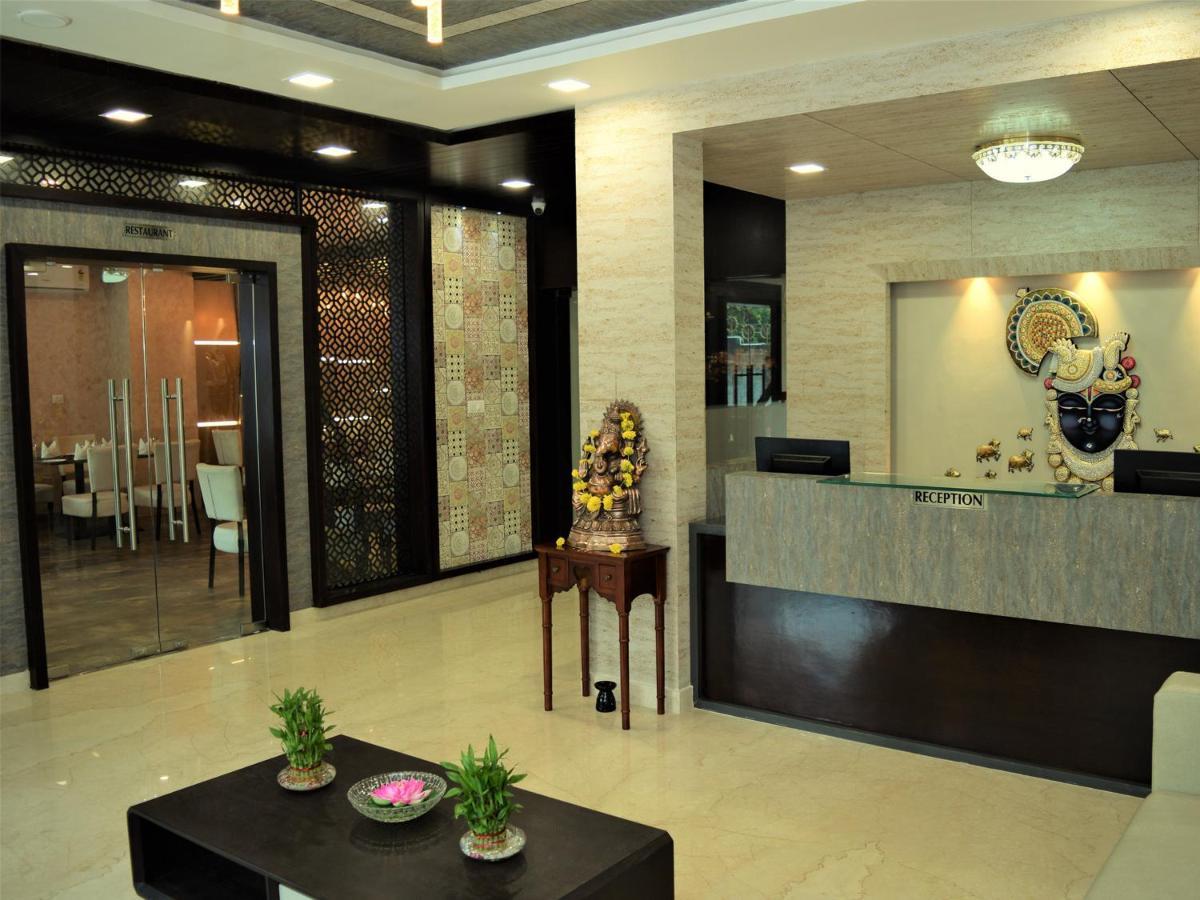 Hotel Siddhartha Inn Ουνταϊπούρ Εξωτερικό φωτογραφία