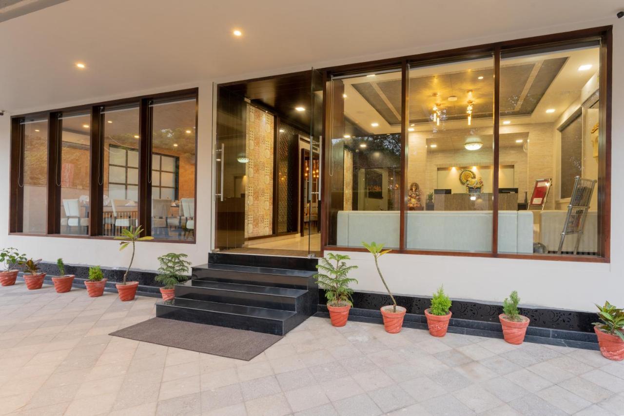Hotel Siddhartha Inn Ουνταϊπούρ Εξωτερικό φωτογραφία