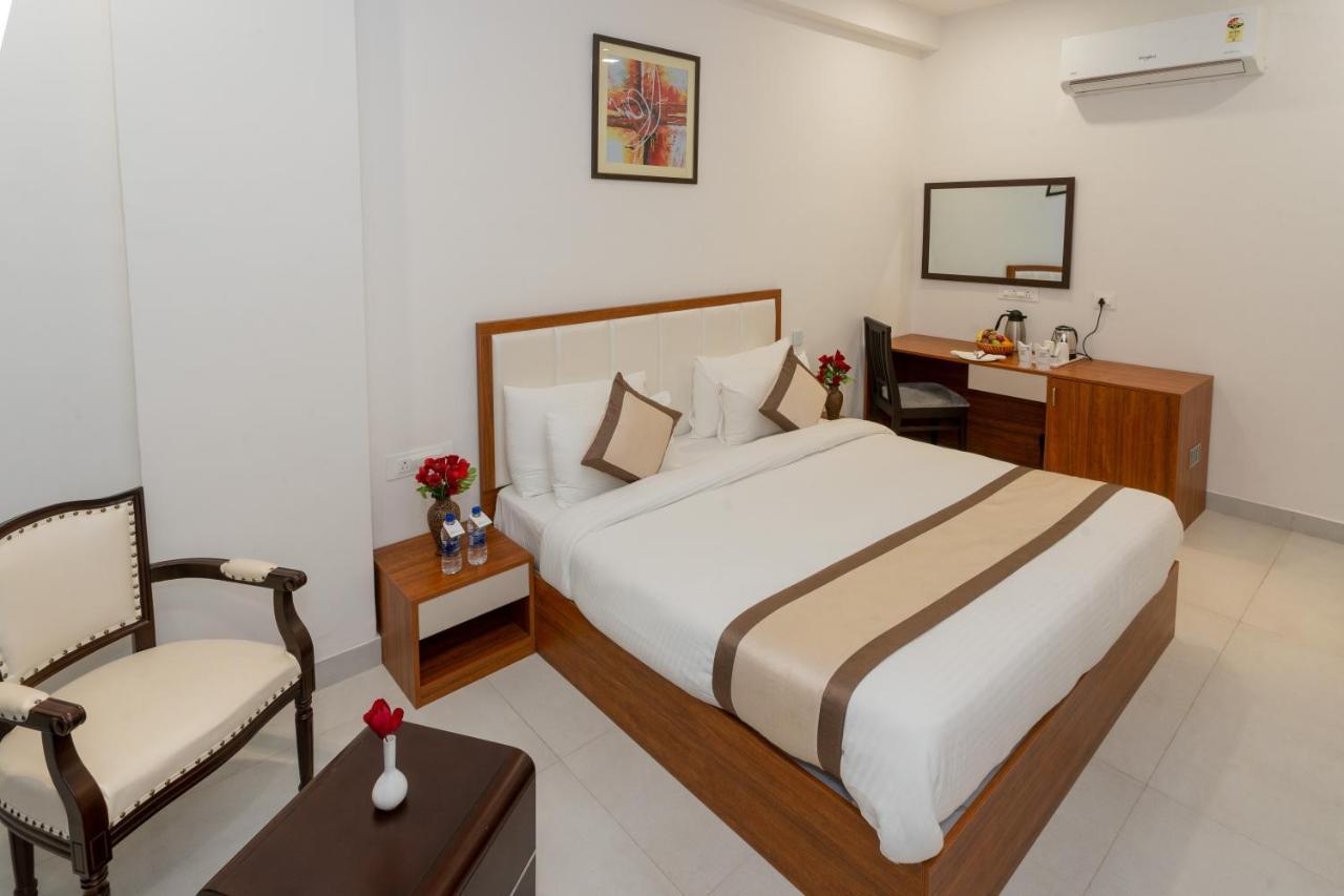 Hotel Siddhartha Inn Ουνταϊπούρ Εξωτερικό φωτογραφία