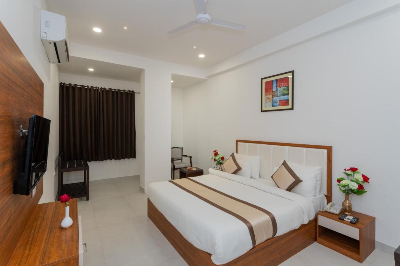 Hotel Siddhartha Inn Ουνταϊπούρ Εξωτερικό φωτογραφία
